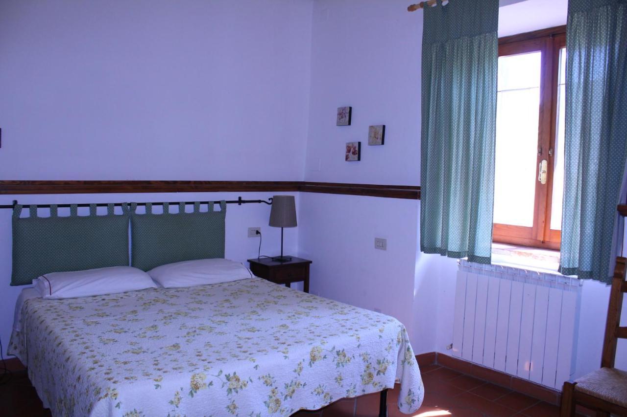 Bed and Breakfast Il Casolare Penna Экстерьер фото